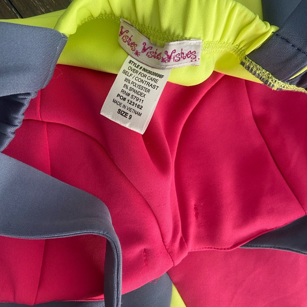 Vibrant Sleeveless Colorblock Dress - Picture 2 of 7